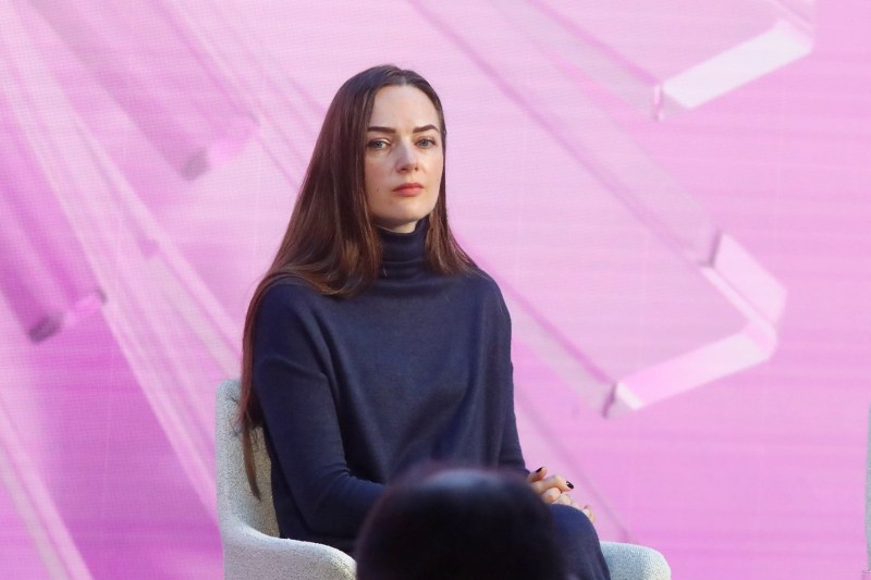 INTERVIU EXCLUSIV „Ocupația nu diminuează suferința umană, ci doar o face invizibilă”. Laureata Nobel Oleksandra Matviiciuk explică de ce Ucraina nu-și poate lăsa teritoriile în mâna Rusiei