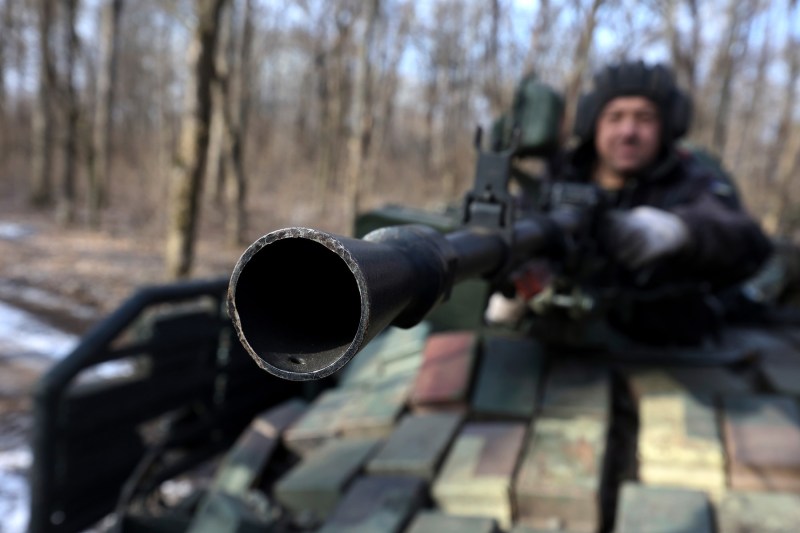 VIDEO Captură pe frontul din Harkov: O brigadă de infanterie motorizată a prins un bărbat din Kenya care susține că a fost păcălit să lupte în armata rusă