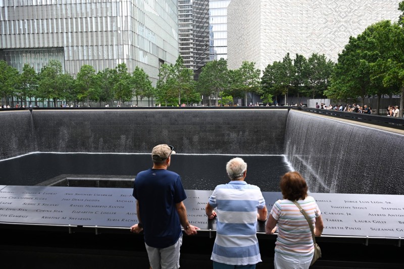 New York comemorează 11 septembrie, pe fondul campaniei electorale