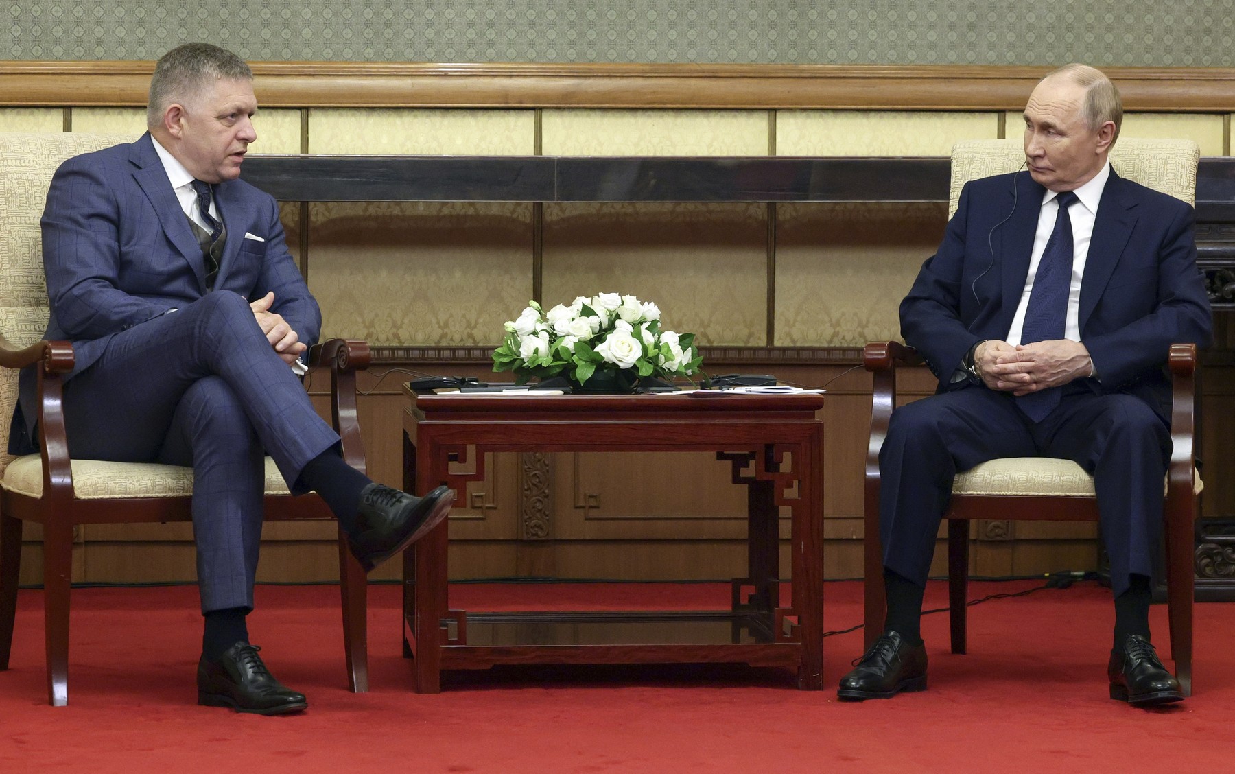 Singurul lider din UE care participă la parada organizată de Xi Jinping ...