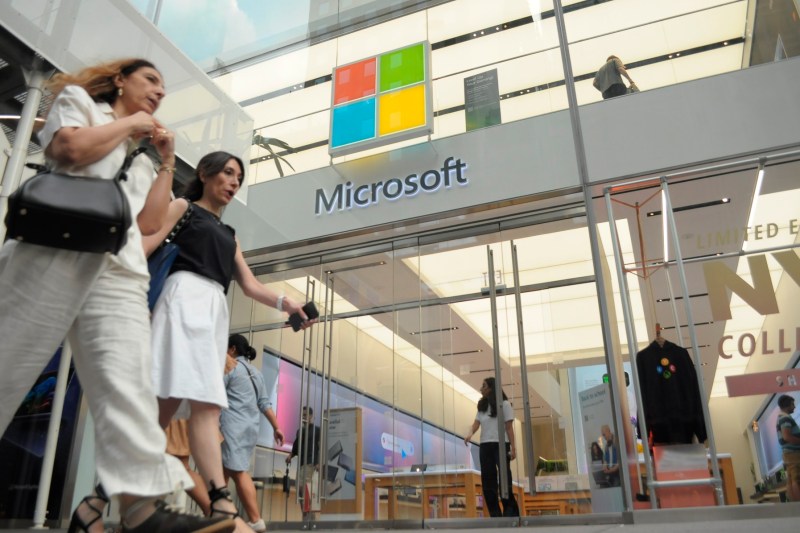 Un gigant american din domeniul tehnologiei spune adio unei politici din timpul pandemiei. Ce vor fi obligați angajații săi să facă