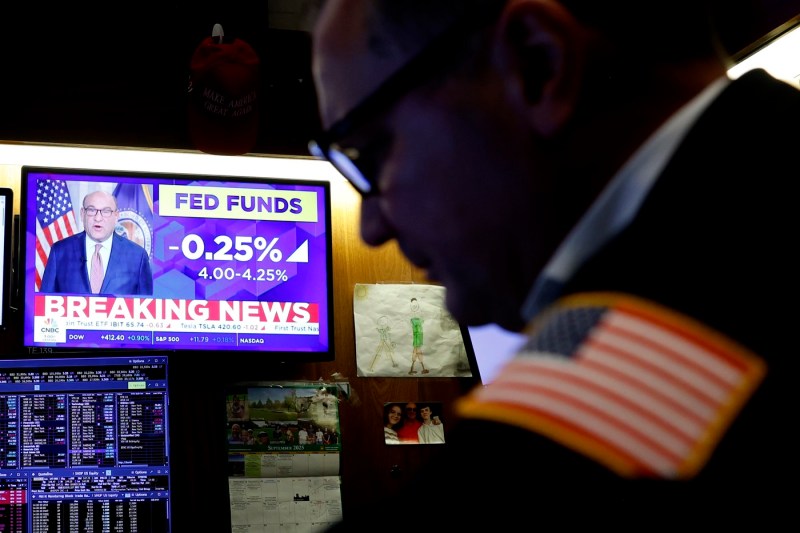 Rezerva Federală a SUA reduce dobânda cheie pentru prima dată în acest an / Cine a votat împotrivă