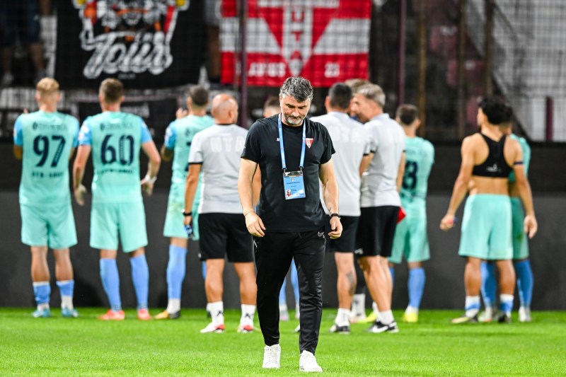 SuperLiga: Finanțatorul UTA Arad neagă dificultățile financiare, deși mai mulți fotbaliști au reclamat clubul la FIFA