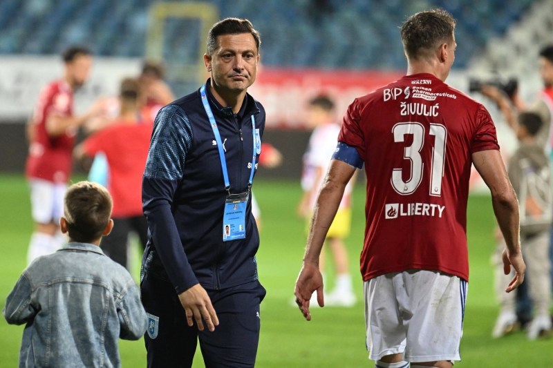 SuperLiga: Mirel Rădoi, criticat de un fost coechipier de la națională: „Ăia de la Craiova, săracii, stăteau într-un stres continuu”