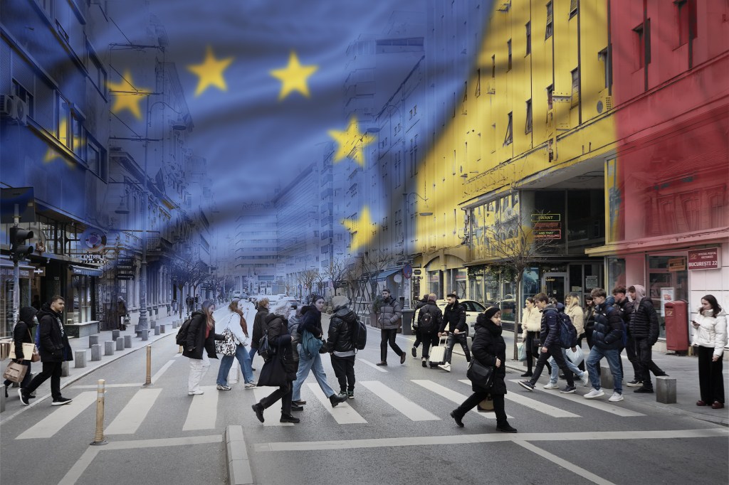 România și Uniunea Europeană. Colaj: Ion Mateș / Hotnews. Foto: Shutterstock