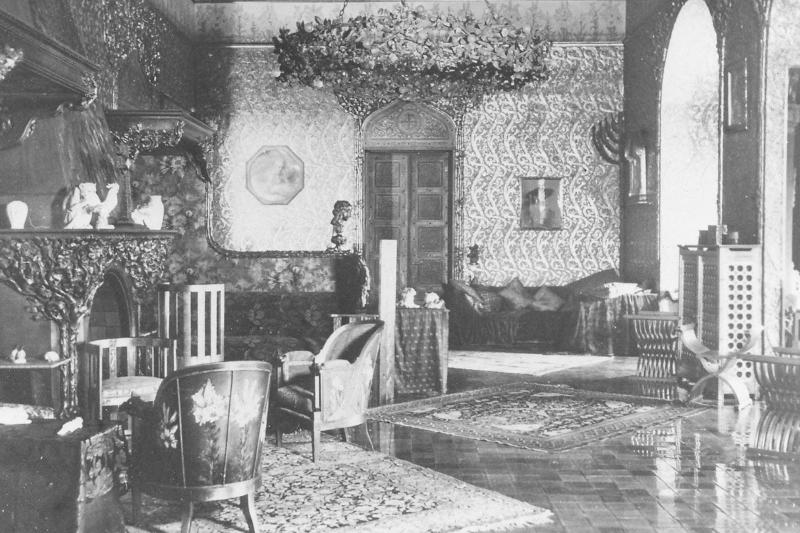 Palatul Cotroceni, scăpat miraculos de la demolare, dar nu și de la marele jaf comunist