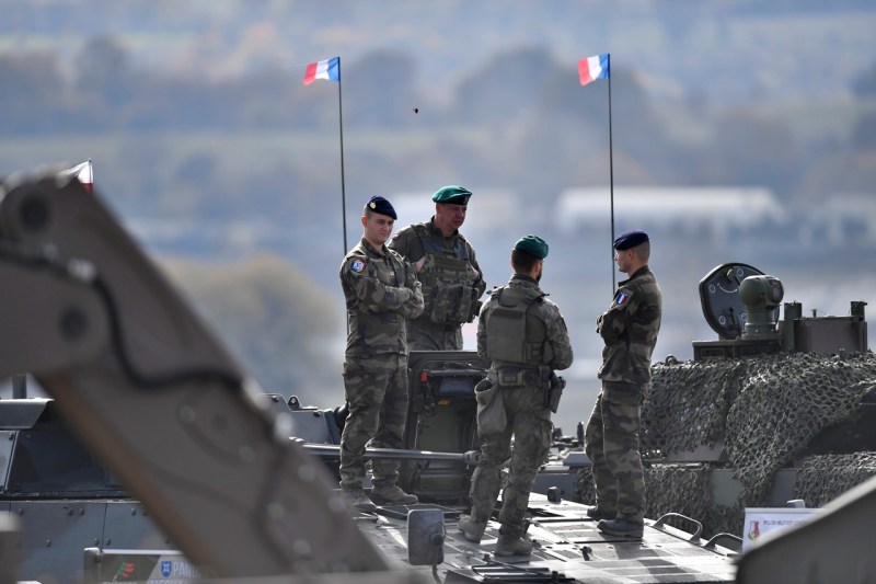 VIDEO Echipamente grele, tancuri și trupe armate aduse în România. „Este cea mai amplă operațiune de transport feroviar din Europa din ultimii 30-40 de ani”