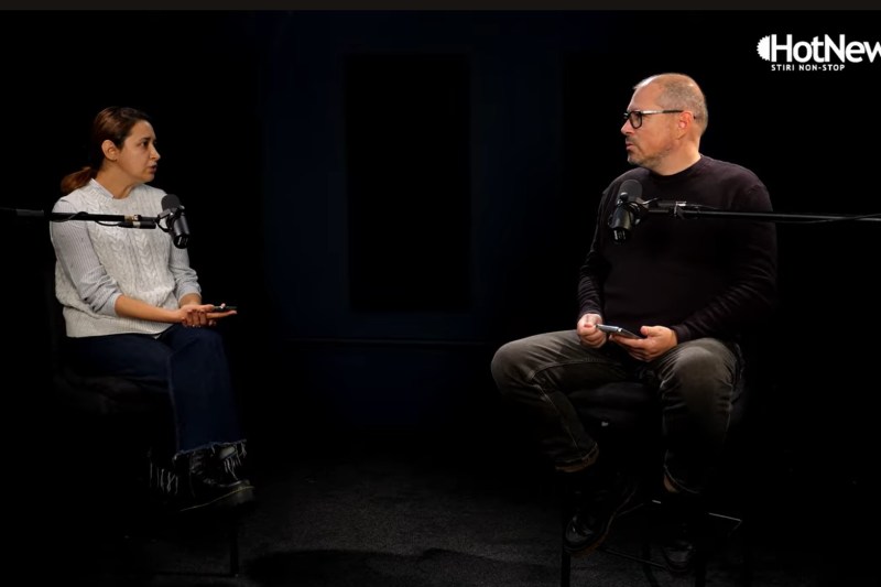 Jurnaliștii HotNews Mona Hera și Gabriel Bejan