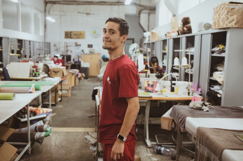 De la vulnerabilitate la stabilitate: cum Ateliere Fără Frontiere construiește șanse pentru tineri