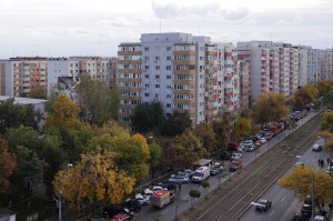 Urmările exploziei cauzate de o acumulare de gaze într-un bloc de locuințe din cartierul Rahova, București, 17 octombrie 2025. Inquam Photos / Octav Ganea