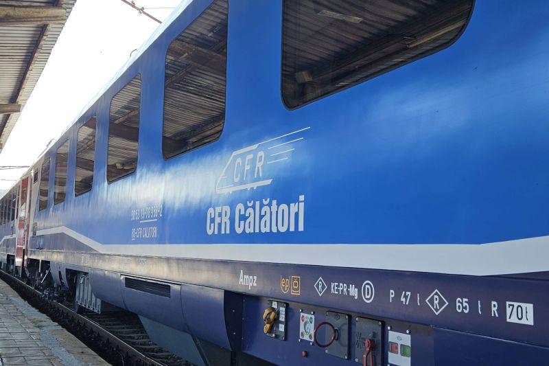 Trenurile CFR Călători tractate de locomotive electrice vor circula și după 7 octombrie, în urma semnării unei convenții de eșalonare a datoriilor