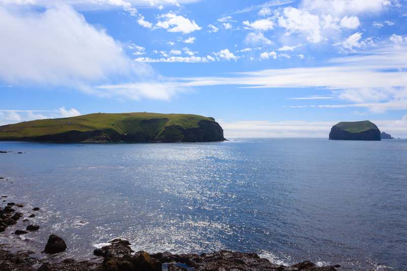 FOTO O nouă insulă a apărut din mare. Ne poate arăta cum funcționează natura fără intervenția omului?