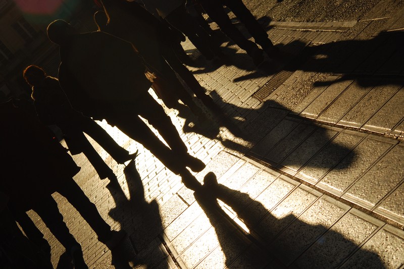 Cine sunteți voi să vă bateți joc de noi? Șeful instituției câștigă 33.000 de euro pe lună