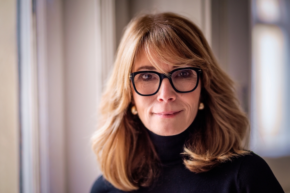 Femeile încep să piardă colagen încă din perioada adultă tânără, dar procesul se accelerează în perioada menopauzei, când scăderea estrogenului reduce capacitatea de sinteză. FOTO: Shutterstock