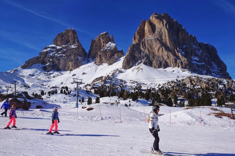 „Au devenit pârtiile de schi din Europa inaccesibile?” La cât au ajuns prețurile în unele dintre cele mai cunoscute stațiuni