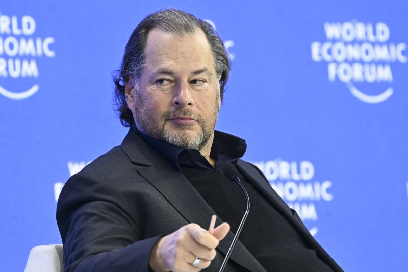 Un om de afaceri liberal care a donat 1 miliard de dolari unui mare oraș american îl cheamă pe Trump în ajutor