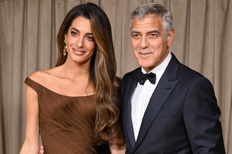 George Clooney spune că și-a mutat familia la o fermă din Franța fiindcă nu voia ca gemenii săi să crească în SUA