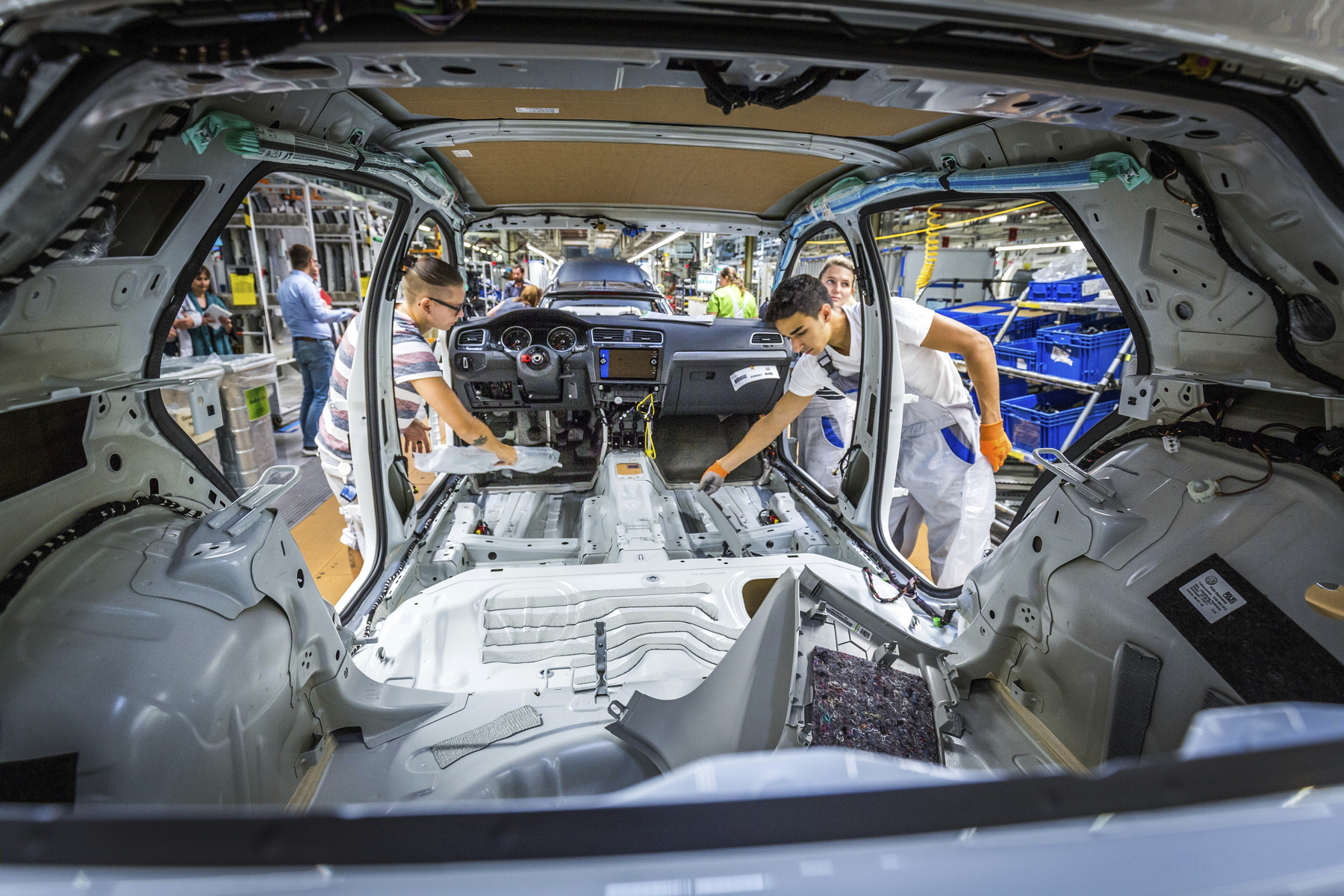 Întâlnire capitală pentru viitorul celui mai mare producător auto din Europa, care pregătește concedieri masive