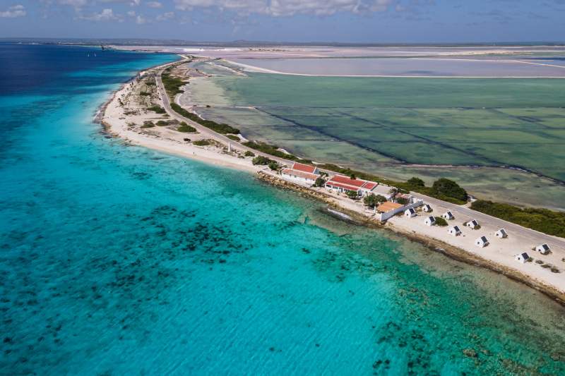 Locuitorii micuței insule din Caraibe care au deschis un proces climatic împotriva Olandei au ajuns în fața instanței pentru a-și prezenta argumentele