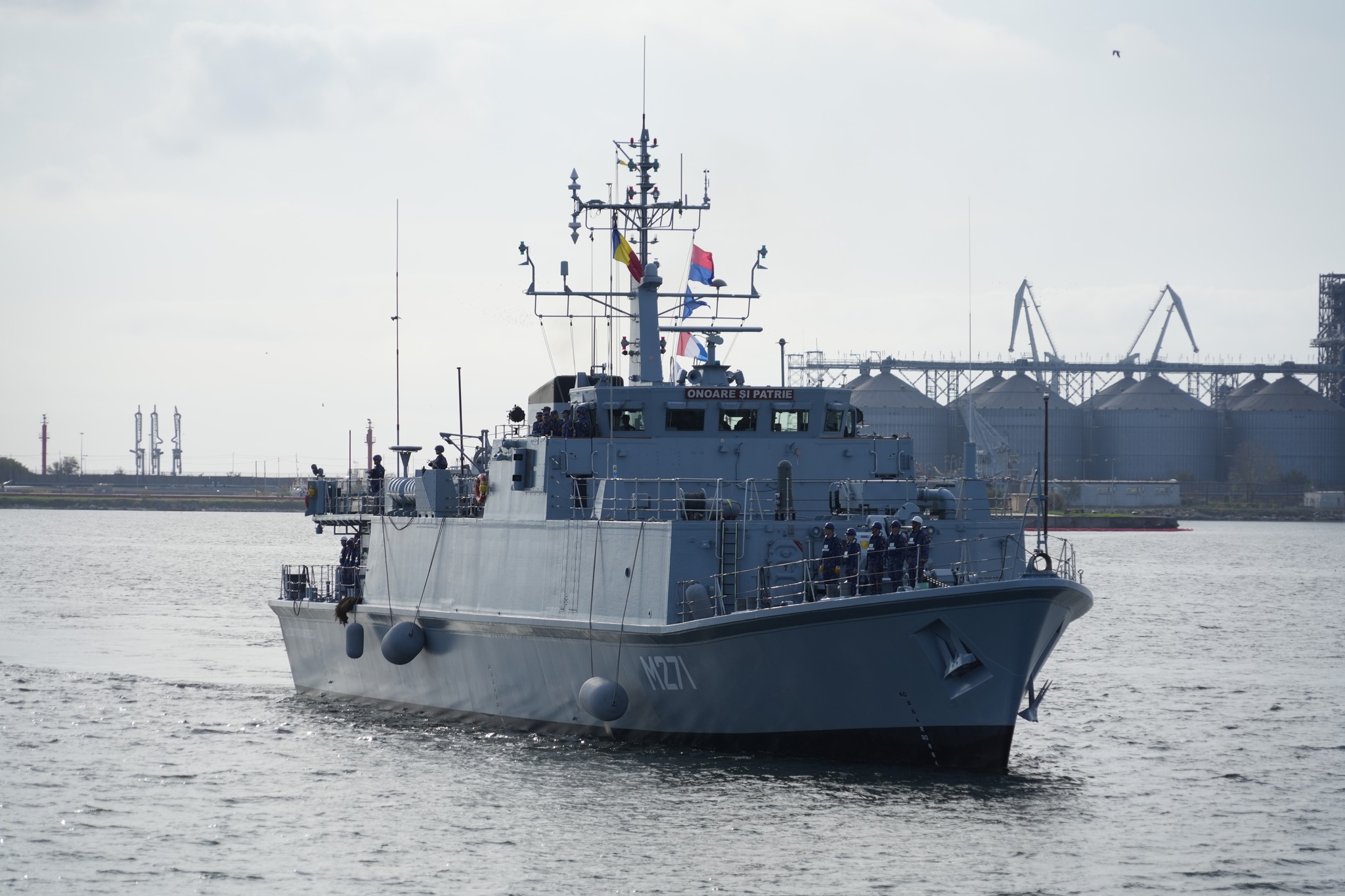România, Bulgaria și Turcia extind operațiunile de deminare din Marea Neagră. Anunțul Bucureștiului la summitul NATO