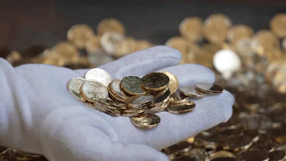 VIDEO Cum vor arăta monedele euro bulgărești. Banca Națională a prezentat designul