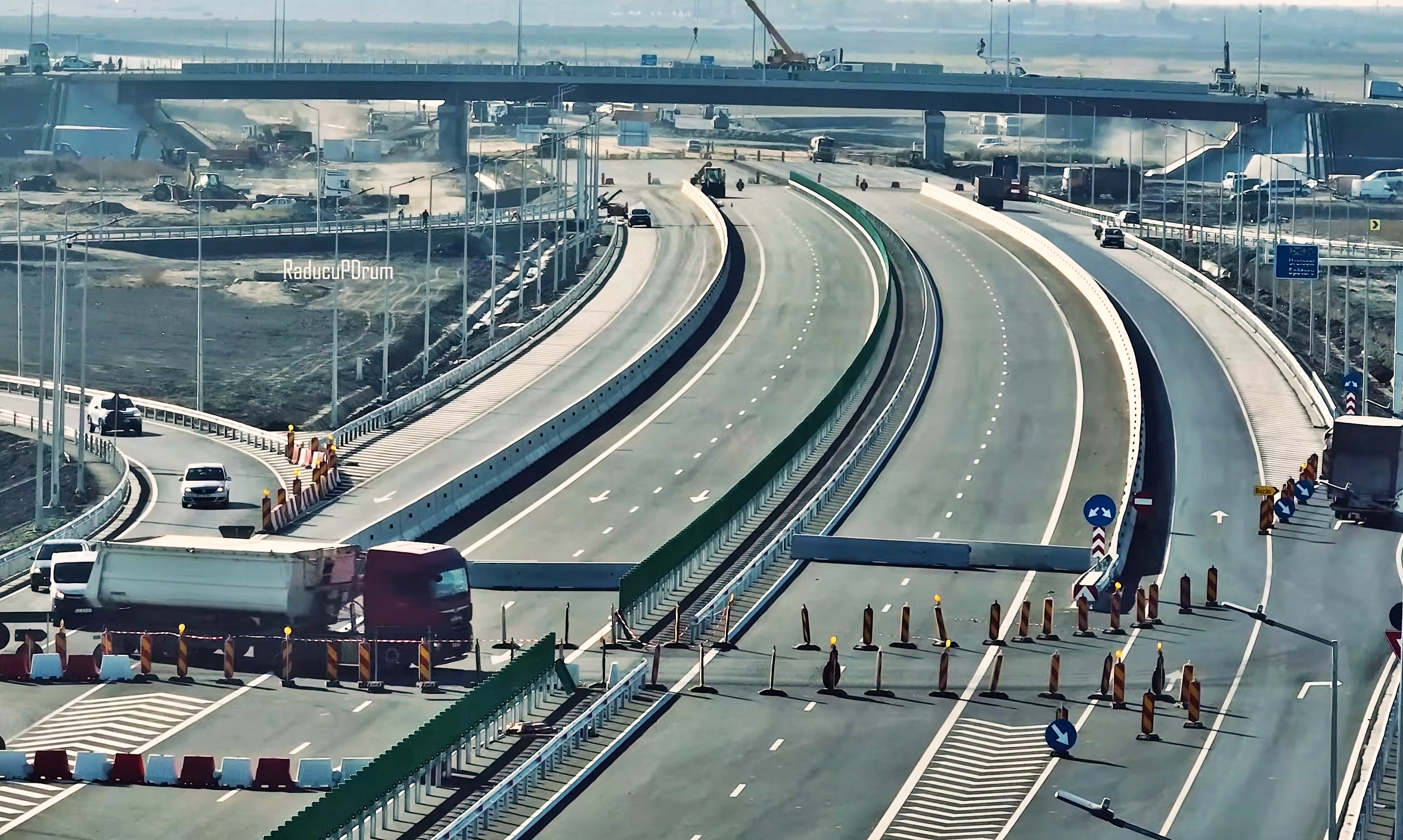 VIDEO Când va fi deschis tronsonul din Autostrada Moldovei care va permite șoferilor să circule neîntrerupt pe autostradă până la Focșani / Două scenarii pentru restul autostrăzii în 2025