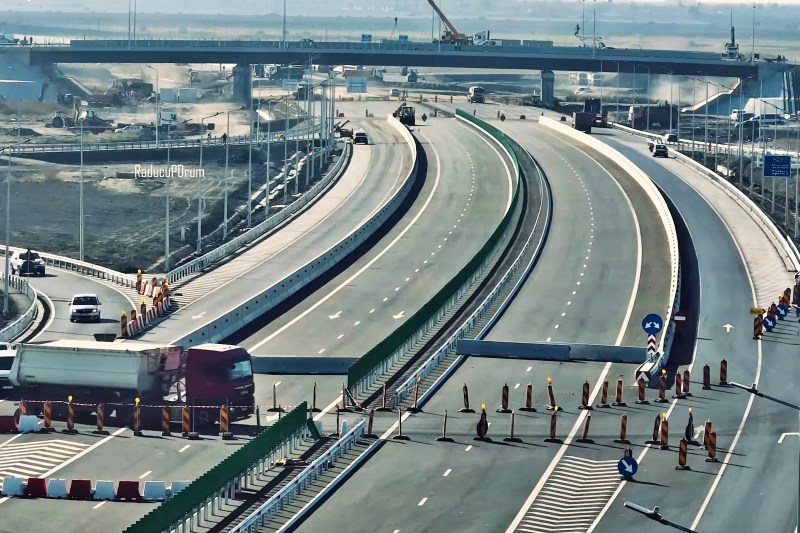 VIDEO Când va fi deschis tronsonul din Autostrada Moldovei care va permite șoferilor să circule neîntrerupt pe autostradă până la Focșani / Două scenarii pentru restul autostrăzii în 2025