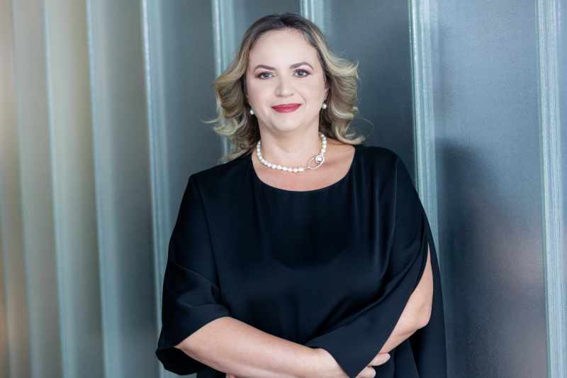 Studiu EYWork Reimagined 2025: firmele pierd până la 40% din productivitatea generată de inteligența artificială din cauza lacunelor din strategiile de resurse umane