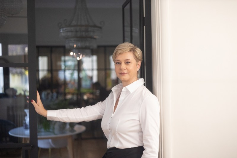 Cum s-a creat cel mai mare val de investiții din istoria bursei românești. Strategia care a dus la un IPO încheiat cu subscrieri record