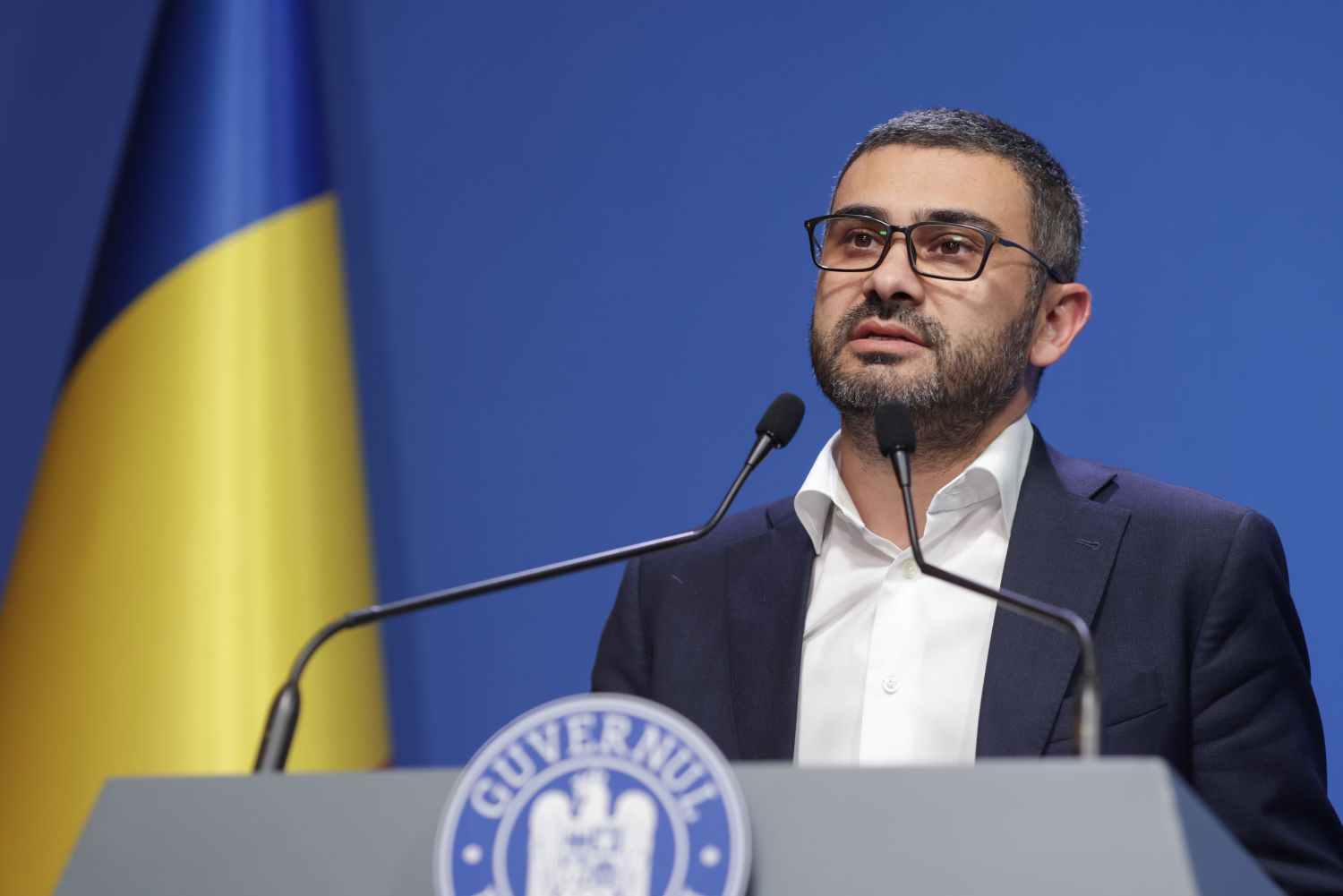 PSD nu exclude să voteze Legea salarizării. Manole: „Nu suntem într-un setup mental negativ”. Condițiile pe care le pun social-democrații