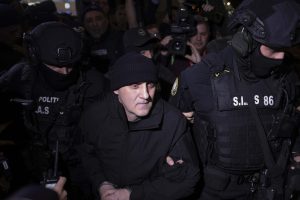 Extrădarea cetățenilor români Horațiu Potra, Alexandru Cosmin Potra și Dorian Potra, pe aeroportul Otopeni, 20 noiembrie 2025.