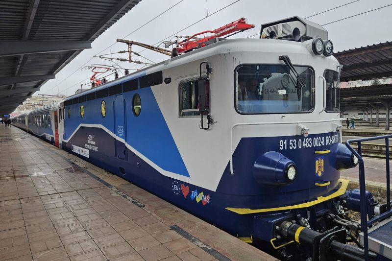 FOTO Cum arată vagoanele modernizate de CFR Călători cu bani din PNRR. Pe ce rute vor fi puse alte 18 vagoane până la final de an