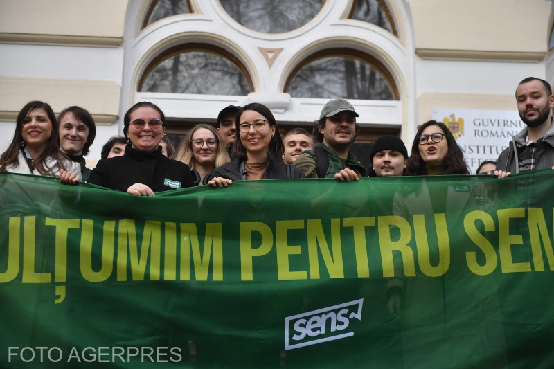 Ana Ciceală își depune dosarul pentru candidatura la funcția de primar general al Capitalei, 17 noiembrie 2025. Foto: Grigore Popescu / Agerpres