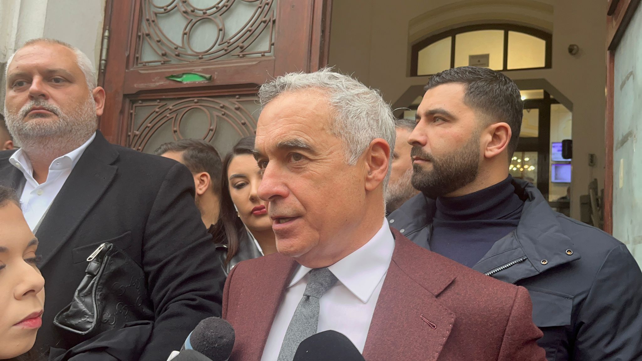 Avocatul lui Călin Georgescu spune că există „o singură soluție legală și temeinică” privind dosarul pentru propagandă legionară