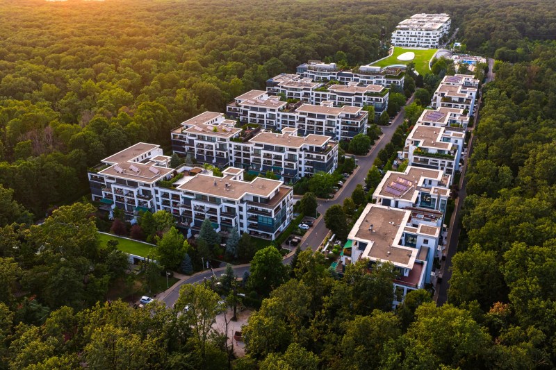 [P] Cum siguranța și comunitatea fac diferența în viața rezidenților Stejarii