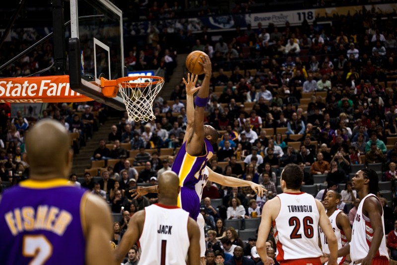 Meci de baschet NBA. Foto: Dgareri | Dreamstime.com