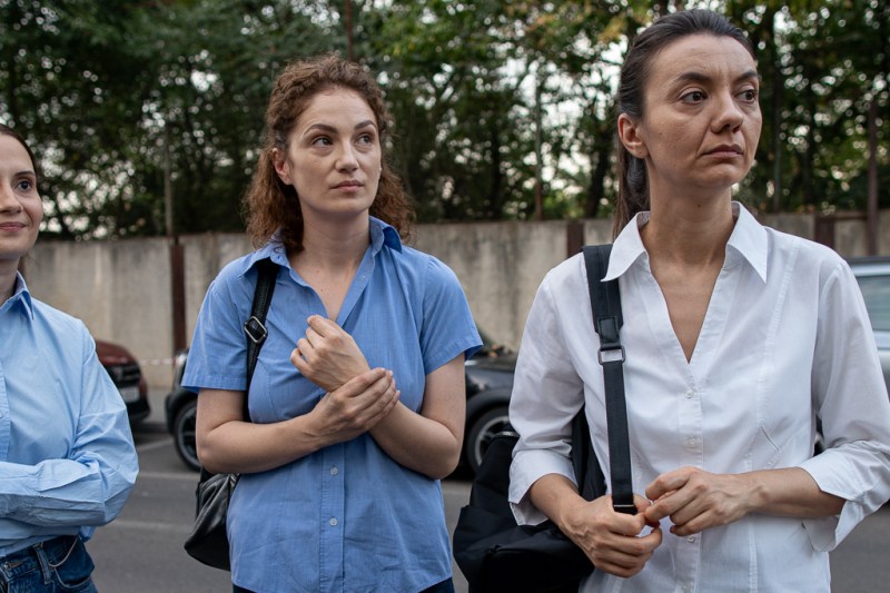 INTERVIU. „Cinismul și individualismul au devenit atât de prezente în viața noastră”. Regizorul filmului „Interior Zero”, după romanul Laviniei Braniște, vorbește despre o societate prea puțin atentă la cei vulnerabili