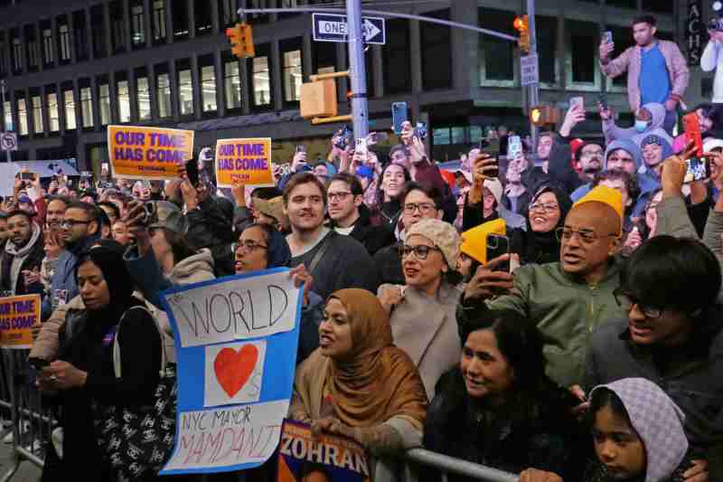 Zohran Mamdani, votat masiv în rândul tinerelor femei în New York: 84%. Cine au fost mai exact alegătorii noului primar al metropolei americane