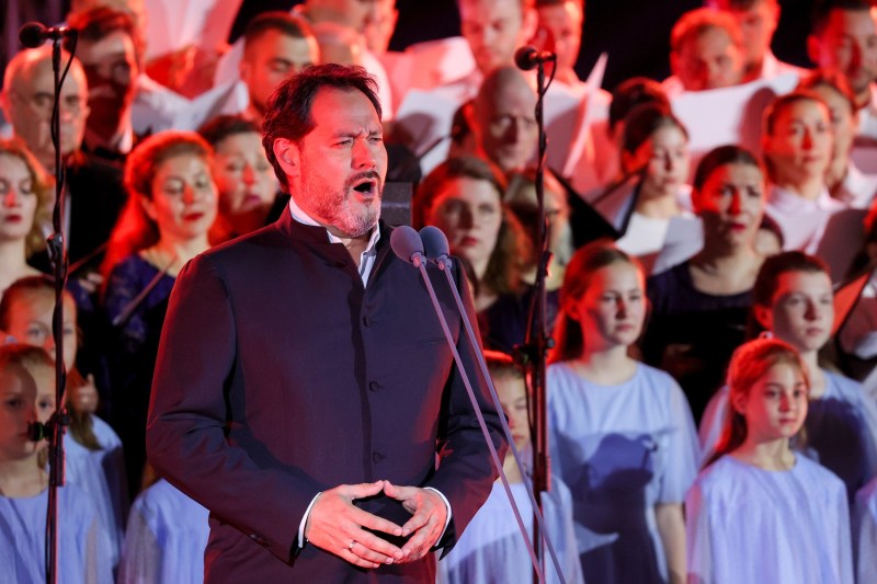 Italia a decis că unul dintre cei mai apreciați artiști ai generației sale nu poate fi în „Don Giovanni” de Mozart dacă e pro-Putin