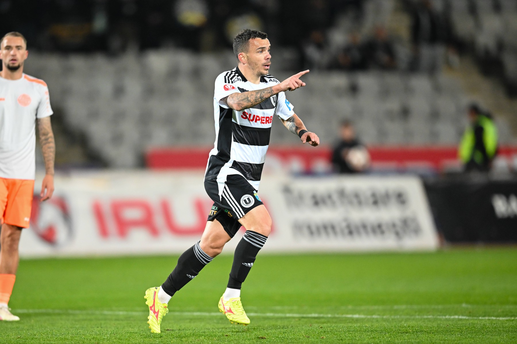 SuperLiga: Universitatea Cluj, victorie facilă cu Metaloglobus