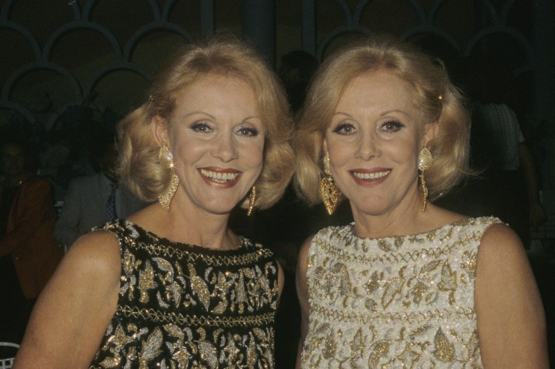 Celebrele gemene Alice şi Ellen Kessler, au murit la vârsta de 89 de ani, prin sinucidere asistată