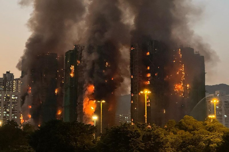 Incendiu devastator în Hong Kong Foto: Profimedia