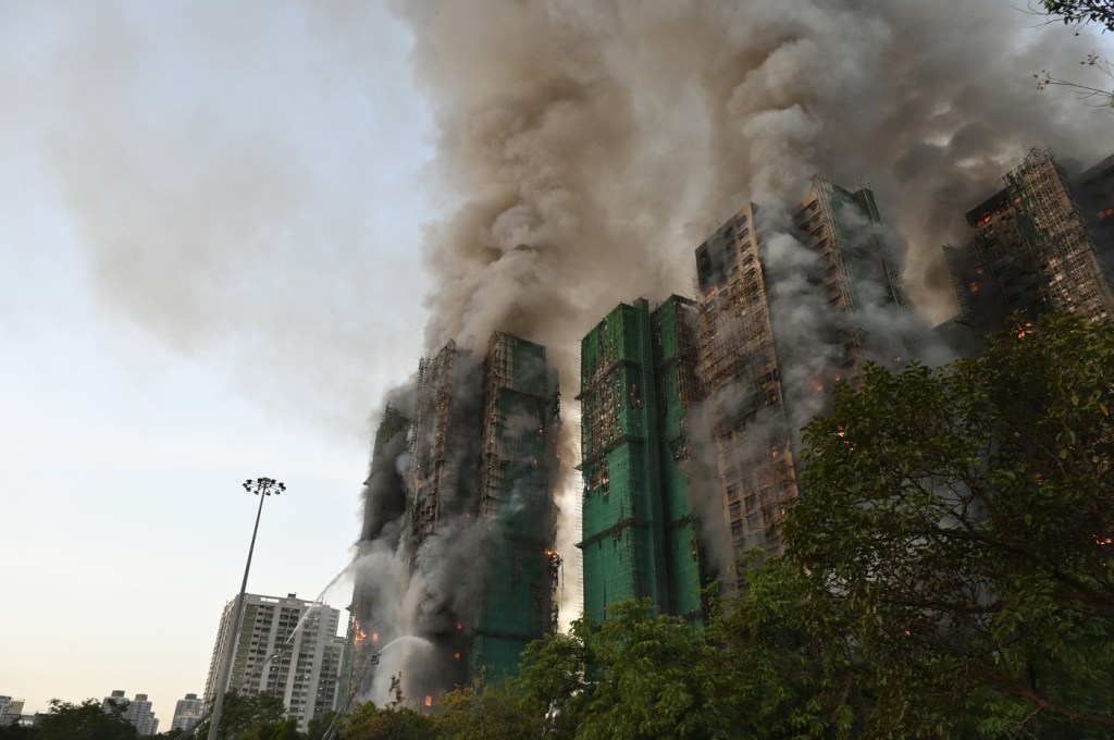 Incendiu devastator în Hong Kong Foto: Profimedia
