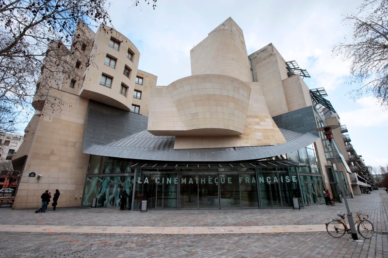 Cinemateca Franceză își închide pentru o lună sălile, din cauza infestării cu ploșnițe