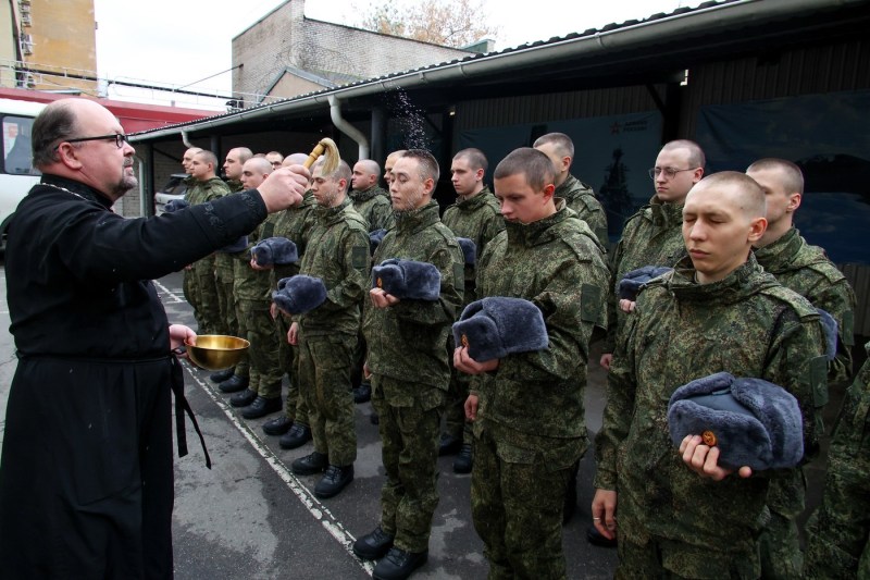 INTERVIU „Îi putem ajuta doar dacă sunt pregătiți pentru acțiuni decisive”. Dezvăluirile unui activist rus care-i ajută pe dezertori să fugă din Rusia