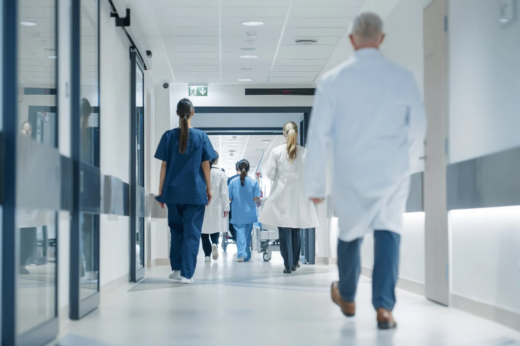 20 de angajați ai unui spital din județul Călărași, sub cont