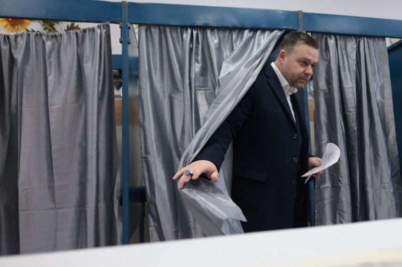 Alegeri București: Ciprian Ciucu, apel pentru bucureșteni, după ce a votat. „Din păcate, e un singur tur” / „Am votat pentru proiecte, nu certuri sterile”