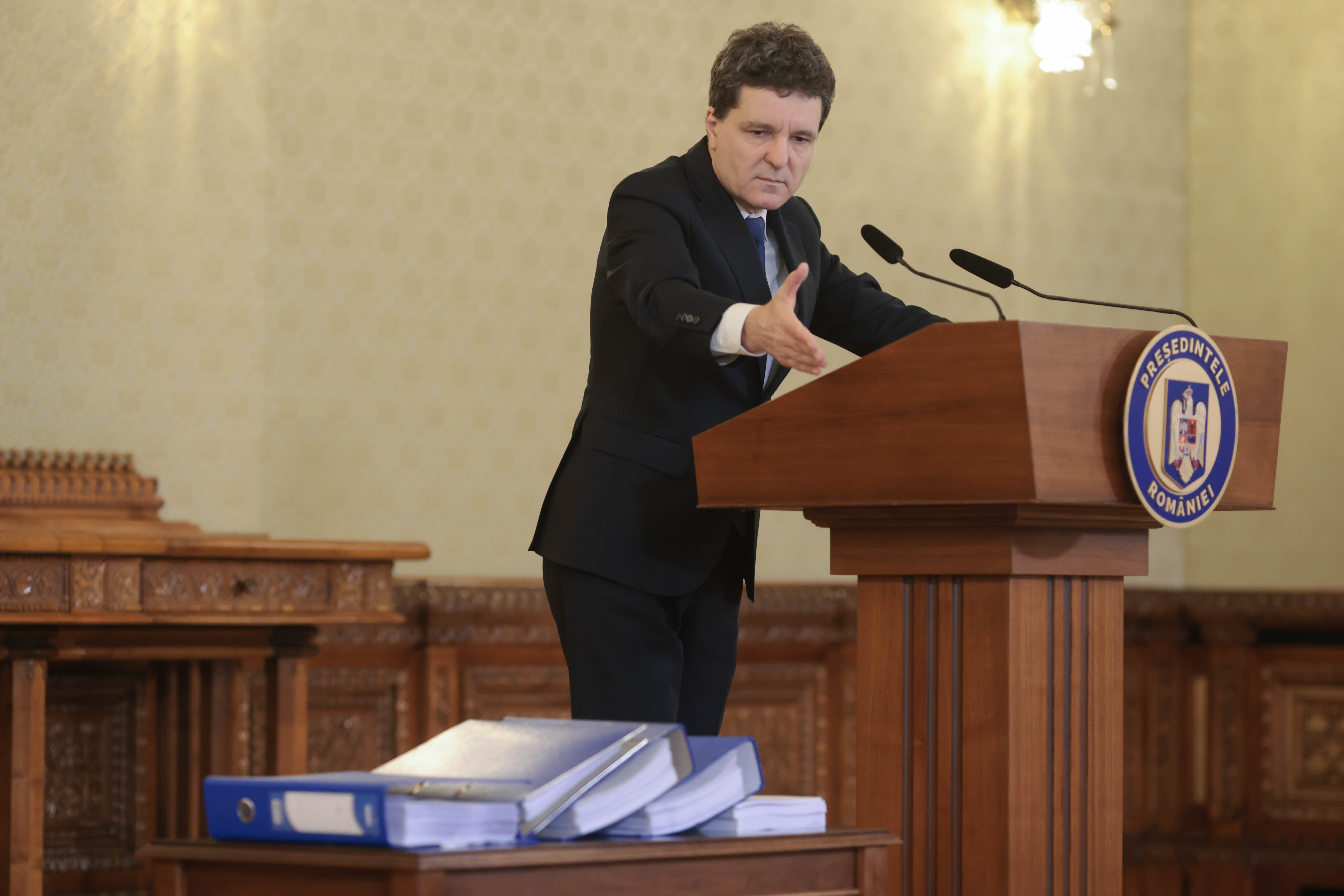 Nicușor Dan discută cu magistrații despre justiție