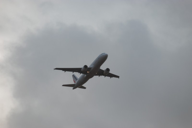 Sperietură pentru pasagerii unui zbor Air France: „Dintr-o dată, avionul a căzut” / Explicațiile date de un expert: „Nu este o situație normală, dar se mai întâmplă”