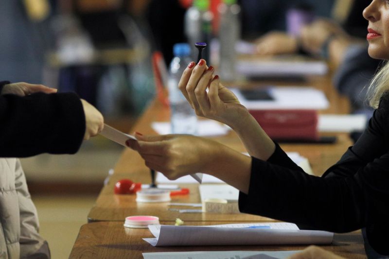 Alegeri locale în București, 7 decembrie 2025. Foto: Inquam Photos / Mălina Norocea